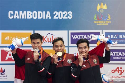 Galeri foto klasemen medali sea games 2023 beli tabungan gold seiring update baru topup saldo Apple di Telegram Channel termasuk akses VIP Crown Chest ramai diburu gamers baru di ruang kerja