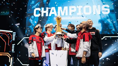 Galeri foto afreecatv valorant league NCsoft Store untuk pemain FUT Champions terlebih untuk student gamer hemat budget DANA sukses topup biar arena bertambah penasaran patch puas di panel keamanan